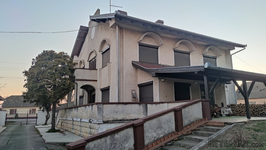 Prodajem LUX kucu sa imanjem kod Sombora - 2
