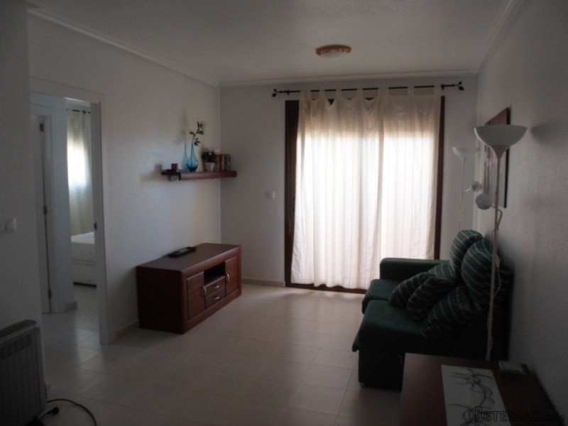 2 bedroom, 2 bathroom Apartment