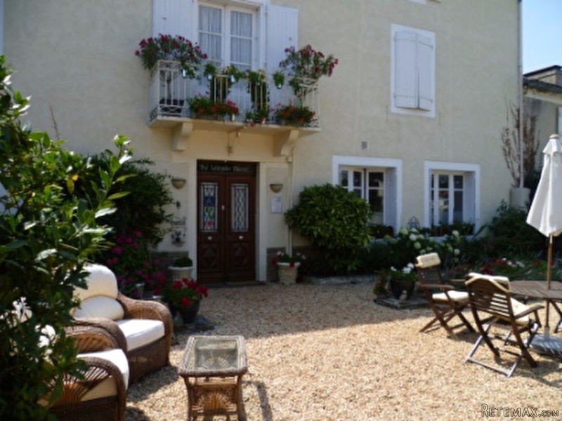 Established Luxury B&B With Lovely Views - 2