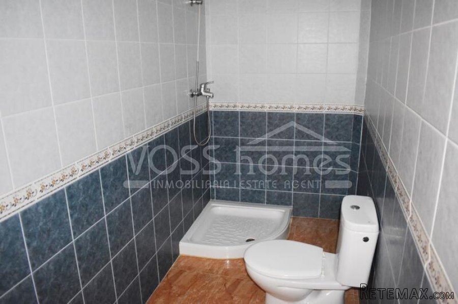A very deceptively spacious, 3 / 4 bed, 2 bath village.. - 14