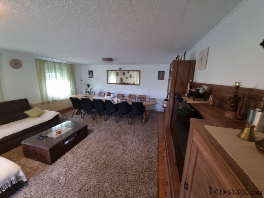 Varaždin, Gornji Kneginec, 237 m2 i 7000 m2 okućnice - 14