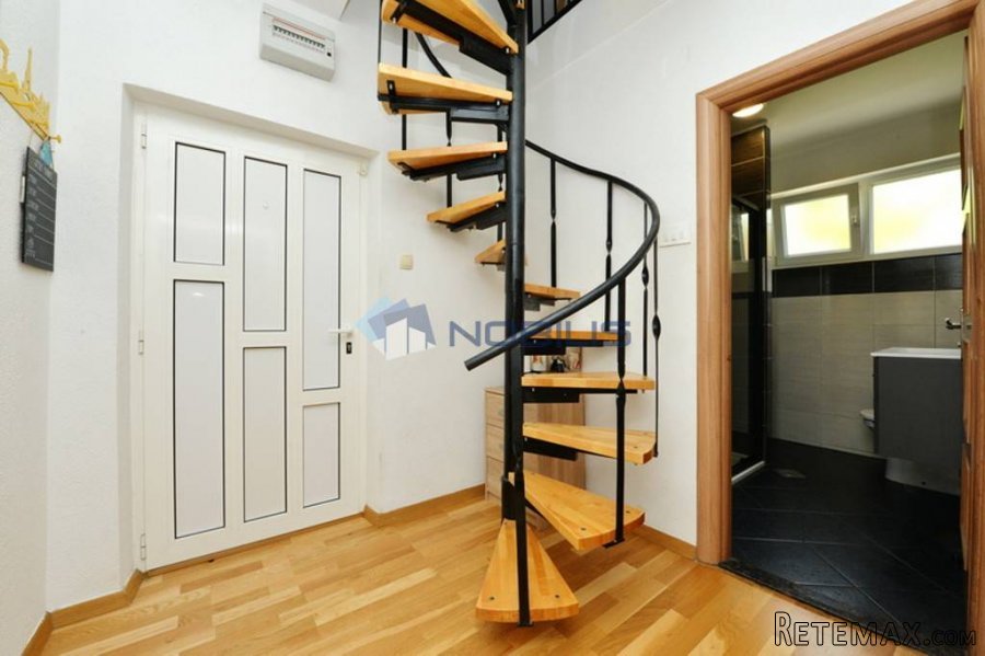 Zadar, Kolovare, 3-sobni stan 94 m2, prvi red do mora - 14