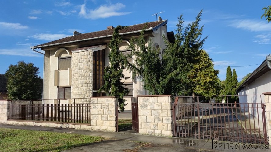 Prodajem LUX kucu sa imanjem kod Sombora - 5