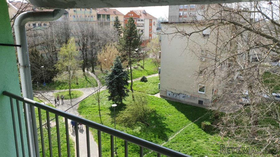 Stan u centru Sremske Mitrovice-Dekanac - 15