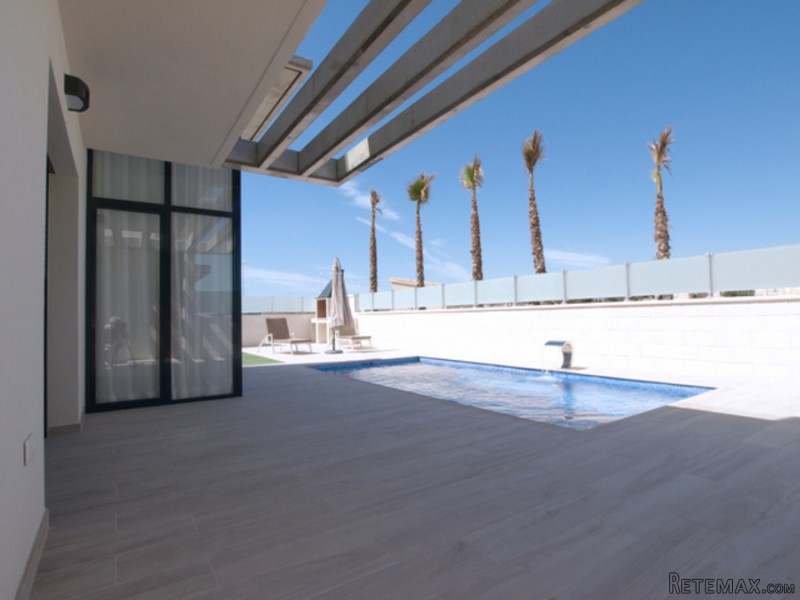 3 Bedrooms - Villa - Alicante - For Sale - 2