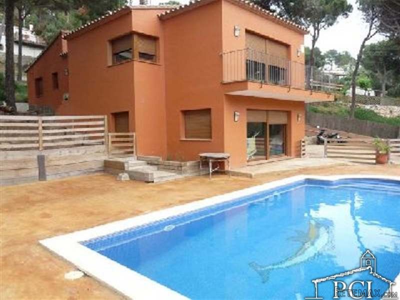 3 Bedrooms - Villas - Girona - For Sale