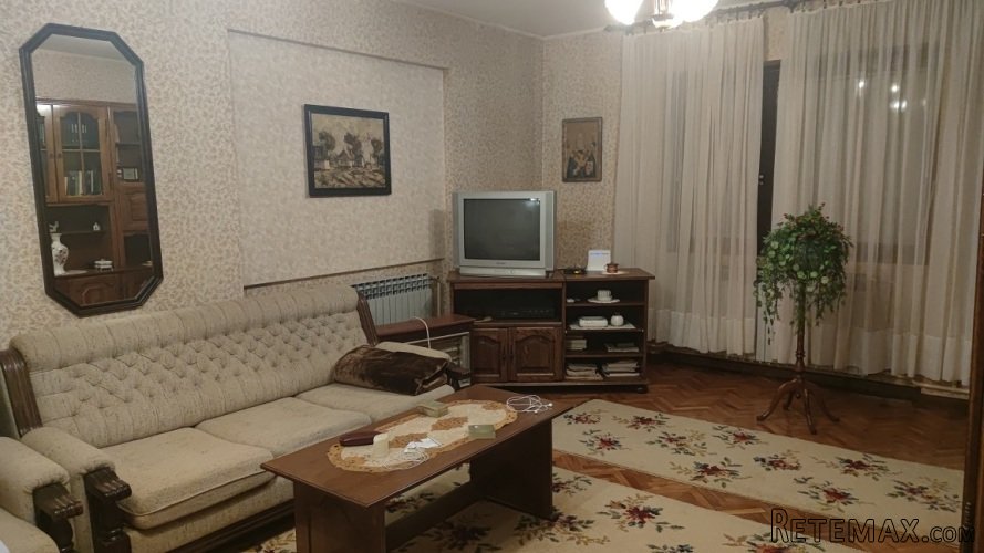 Prodajem LUX kucu sa imanjem kod Sombora - 6