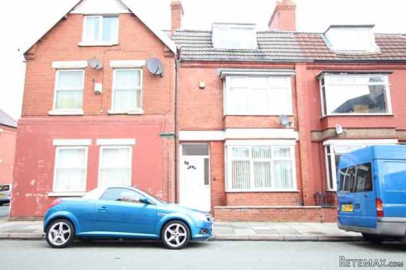 4 bedroom, Terraced House house for sale
