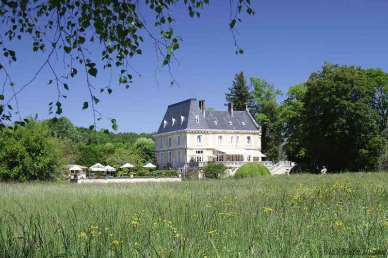 Fabulous Chateau, Guest Cottages..