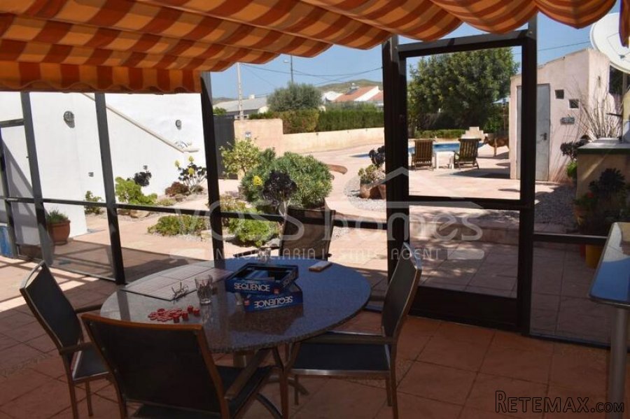 NEW & EXCLUSIVE LISTING TO VOSS HOMES - THIS REALLY IS A.. - 17