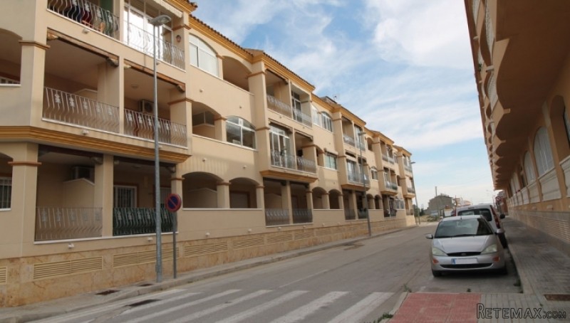 Resale · Apartment · Spain · Costa Bl..