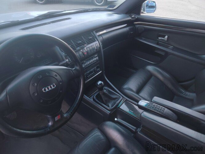 Audi S8 - 9