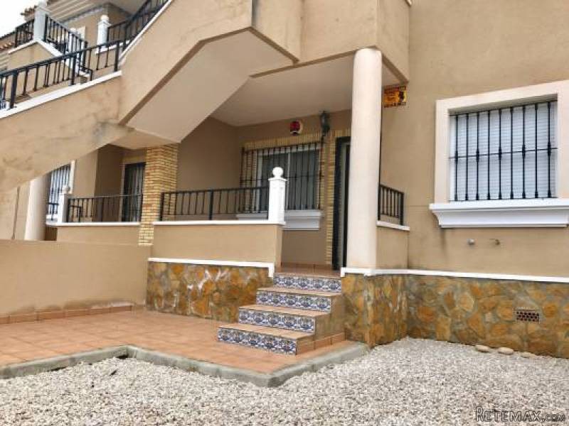 2 Bedroom 1 Bathroom Bungalow In.. - 2