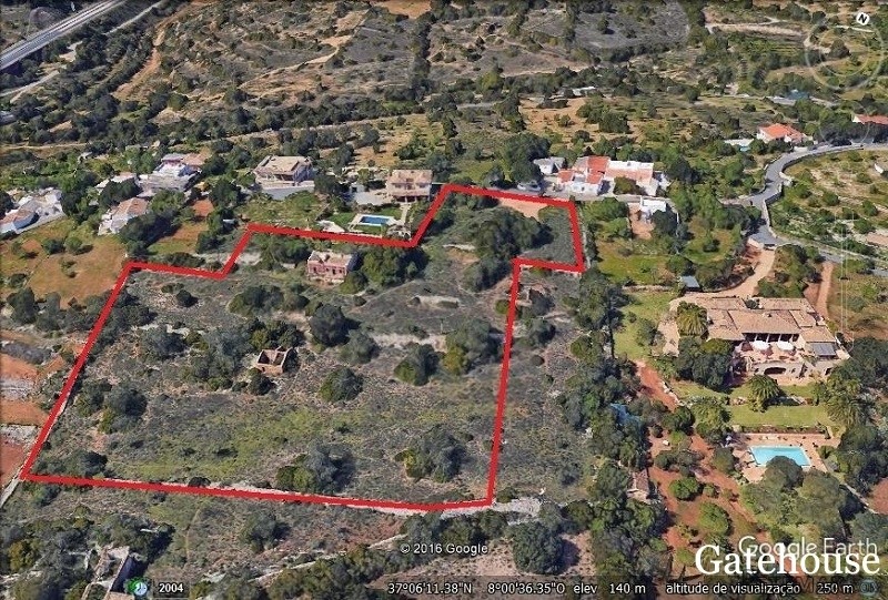 Plot With Ruin And Sea Views For Sale..