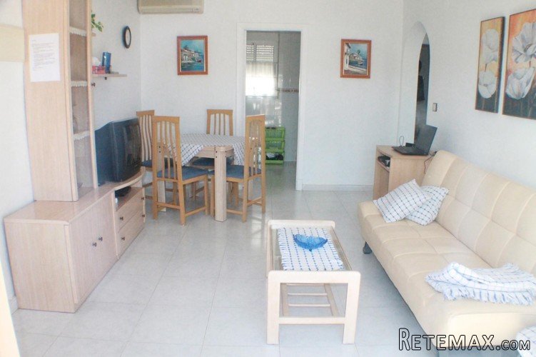 This beautiful apartment in a quiet area of ​​Torrevieja has.. - 2