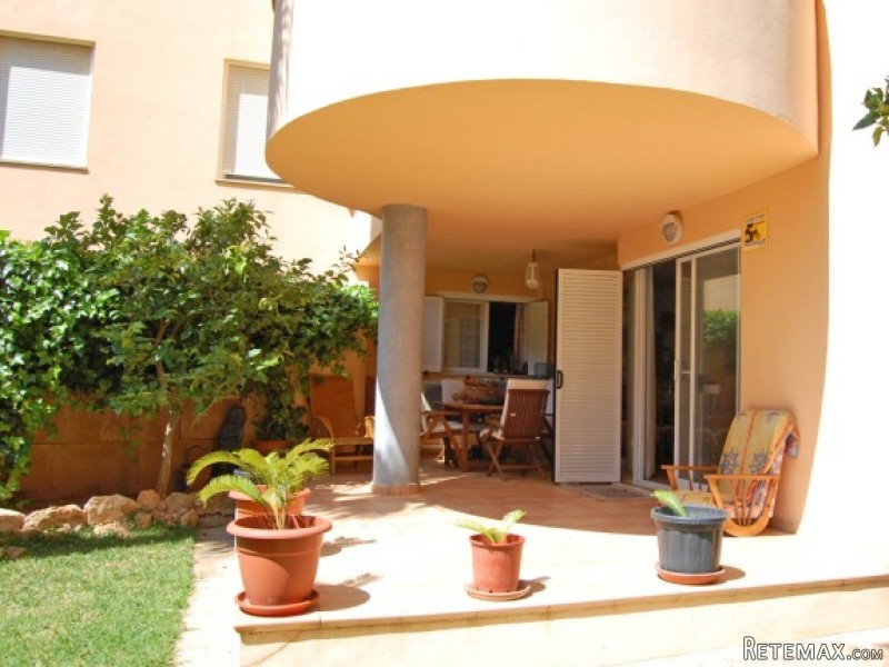 Apartment With Large Garden In Maioris - 2