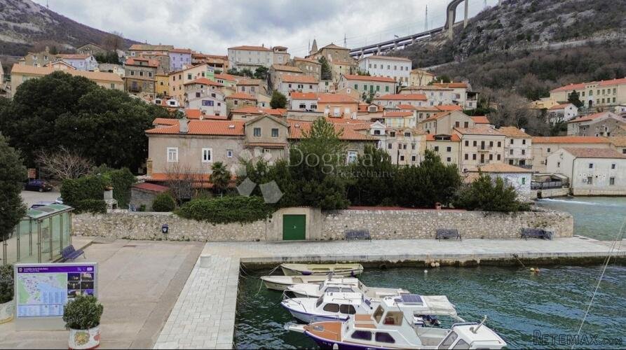 EXCLUSIVNO! 1. Red do mora! Kuća sa BAJNIM dvorištem okružen - 3
