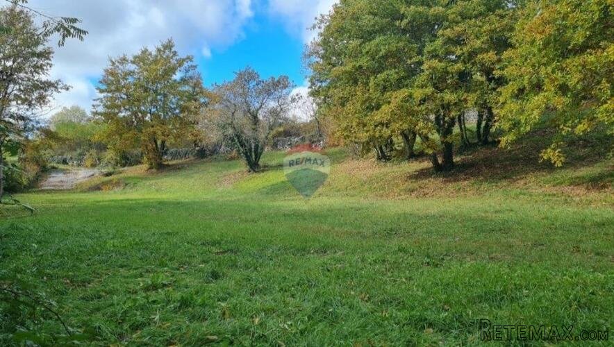 Istra- Svetvinčenat- atraktivno zemljište - 3