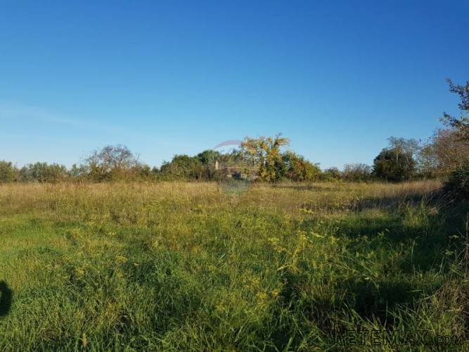 Istra, Umag okolica građevinsko zemljište sa pogledom na...
