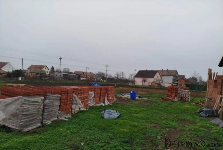 Kuca za renoviranje Lazarevo-Zrenjanin - 5