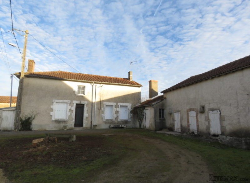 Farmhouse and barn on outskirts of.. - 2