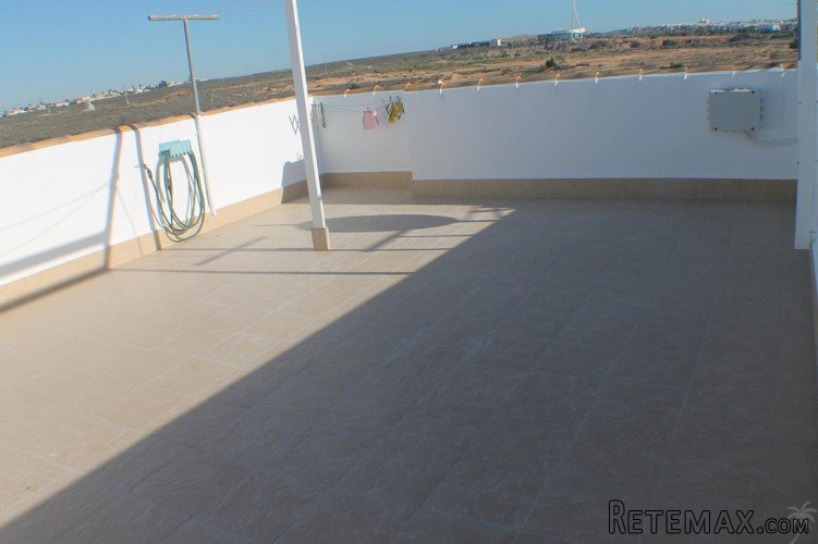 This beautiful apartment in a quiet area of ​​Torrevieja has.. - 7