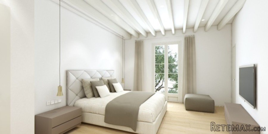 Completely decorated and refurbished apartment in a 19th.. - 2