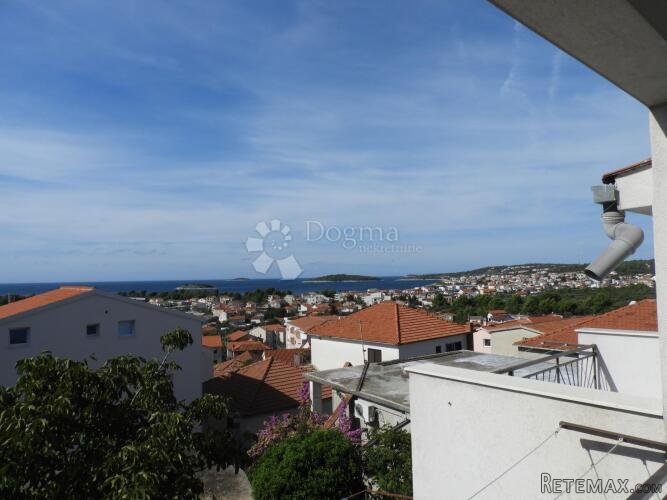 ROGOZNICA - Apartmanska kuća sa spektakularnim pogledom - 3