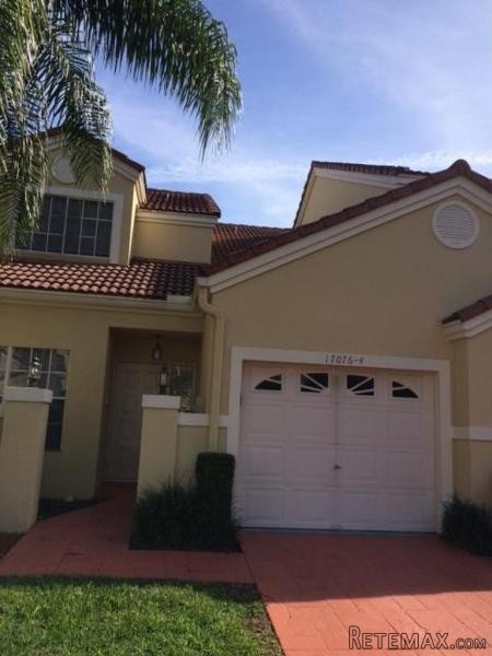 17076 Boca Club Blvd #4, Boca Raton, FL..