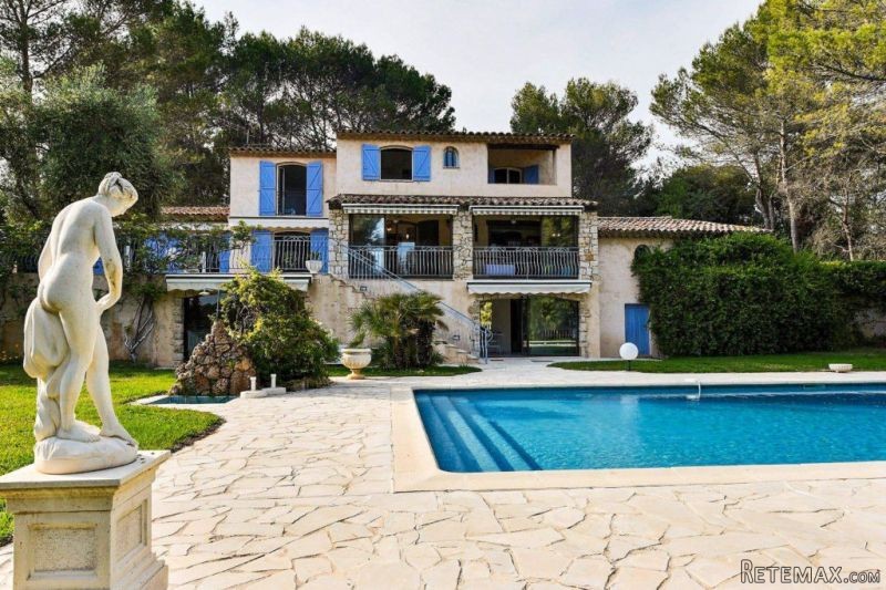 Valbonne Beautiful Villa & Large Garden..