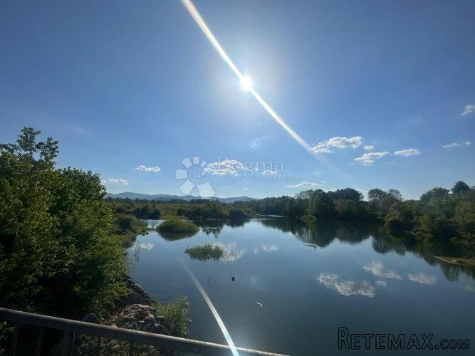 BLIZINA RIJEKE ŠUMA U PRENAMJENI PUT PRILIKA !!