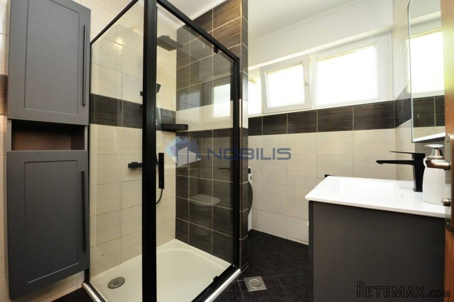 Zadar, Kolovare, 3-sobni stan 94 m2, prvi red do mora - 10