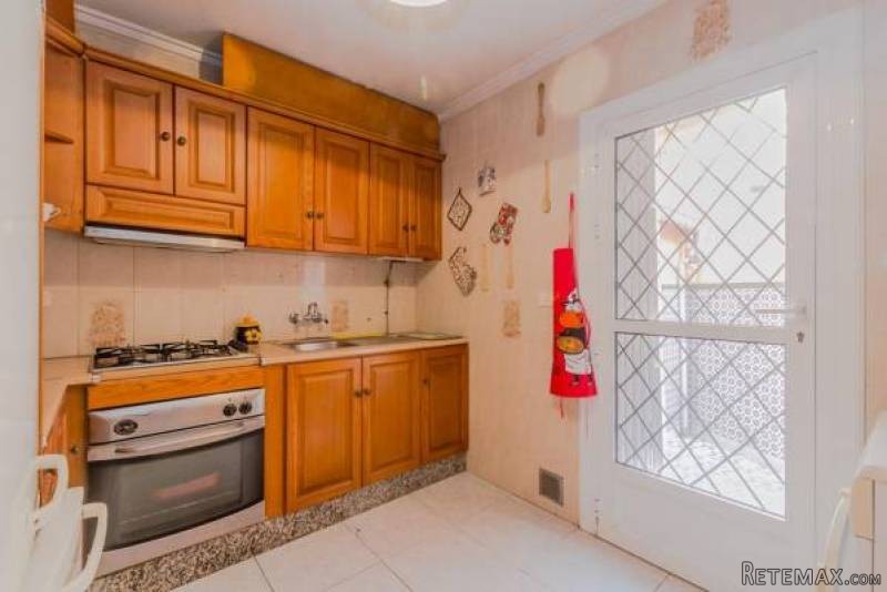 2 Bedroom 2 Bathroom Townhouse In.. - 2