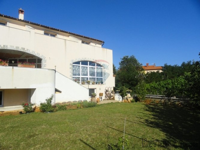 Medulin KUĆA S APARTMANIMA - 3