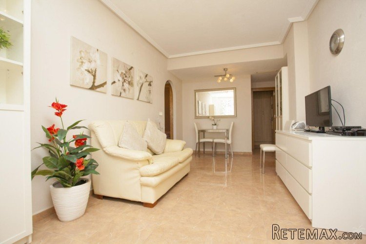 This cozy apartment is located in the beautiful Pilar de la.. - 2