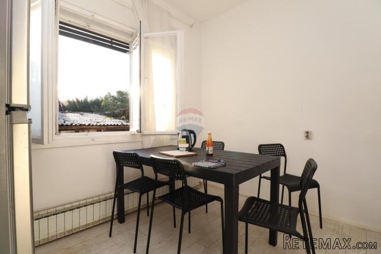 Vrapče – Kuća za smještaj radnika, 171m2 - 3