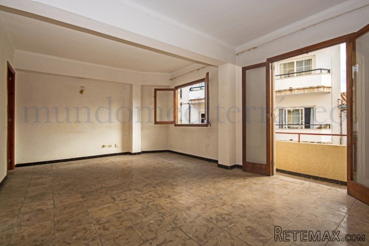 With some renovation, this first floor property could be.. - 3
