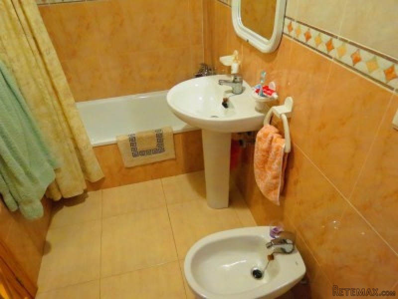 2 bedroom, 1 bathroom Apartment, (build.. - 2