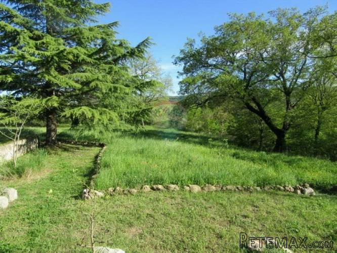 GROŽNJAN - GRAĐEVINSKO ZEMLJIŠTE