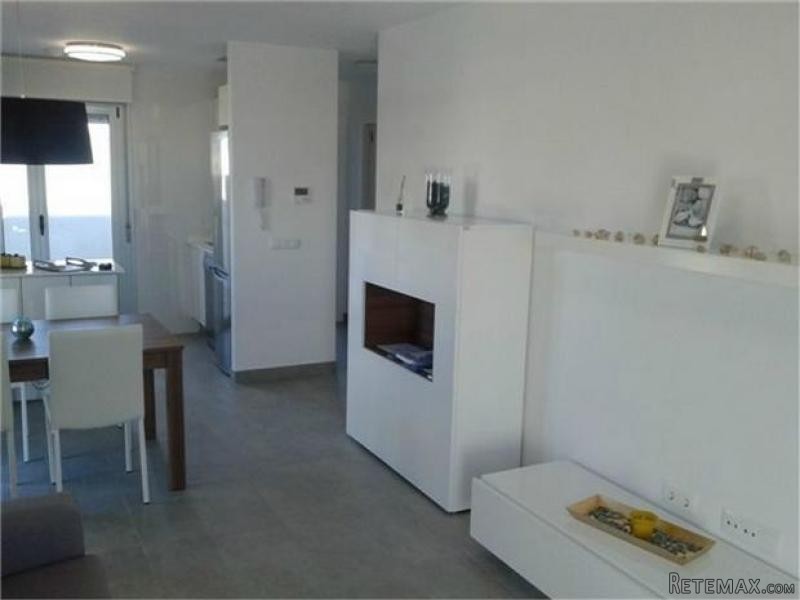 2 bedroom apartment for sale - 2