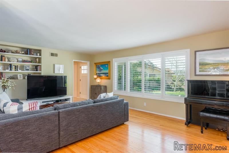 3 bedroom House For Sale: 222 Adair Dr - 2