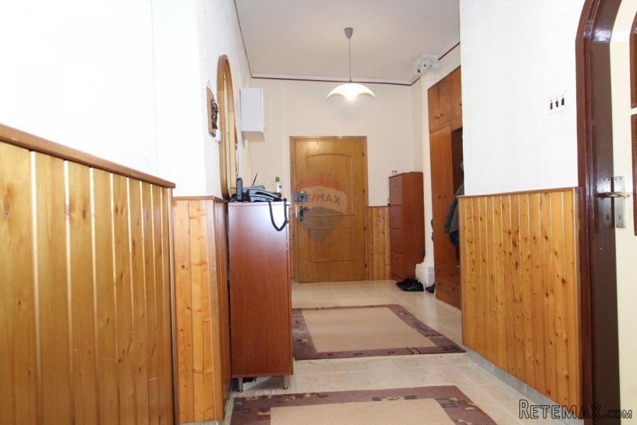 Rijeka, Korzo, 2S+DB stan površine 98m2 - 8