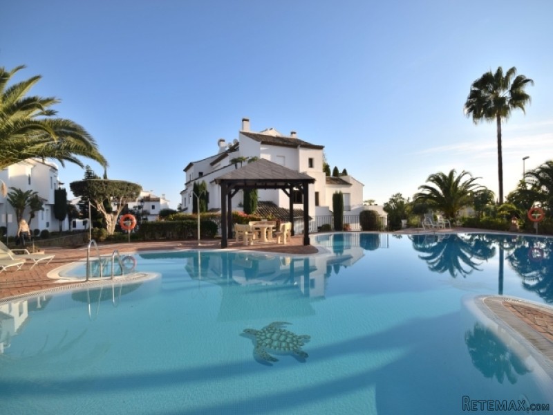 2 Bedroom Apartment For Sale Situated..