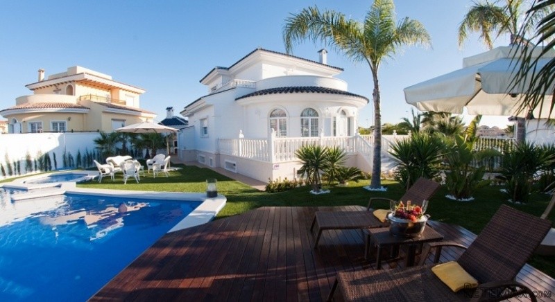 Villa Lucia Ref: YHISVLE