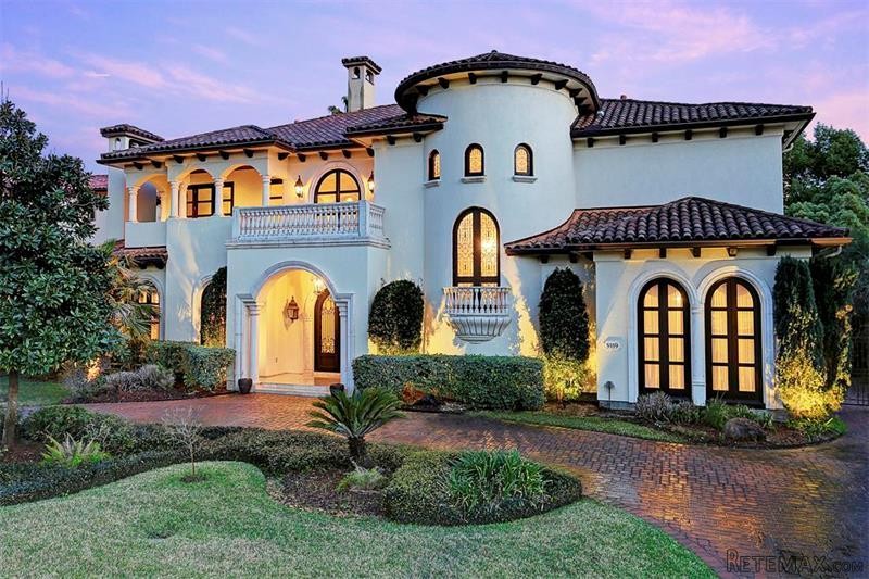 5 bedroom House For Sale: 5559 Sugar..