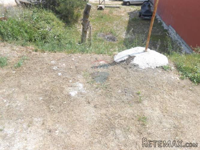 Istra, Pula, građevinsko zemljište na dobroj lokaciji - 2