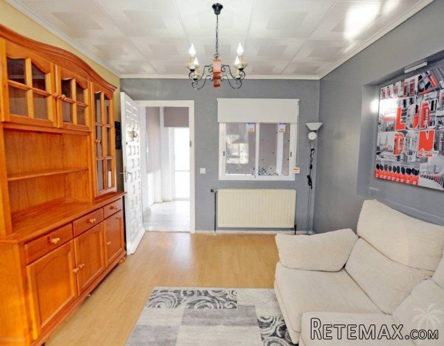 This nice villa is situated in a quiet area of ​​the urb.. - 2