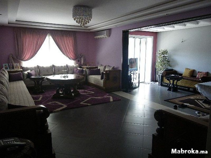 Bel appartement meuble haut standing..