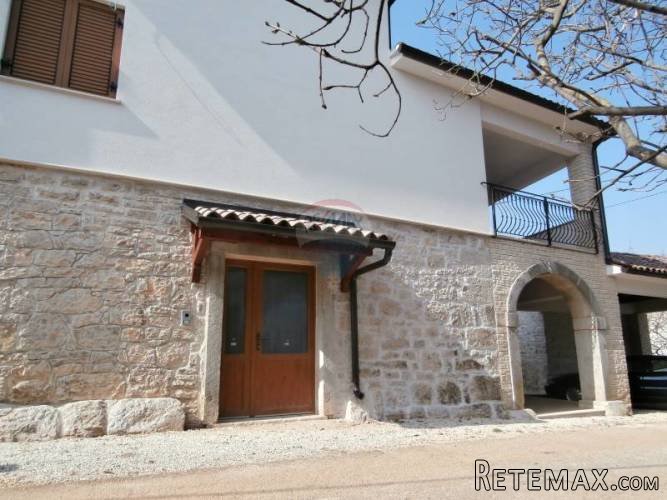 Kamena kuća u okolici Poreča - 4
