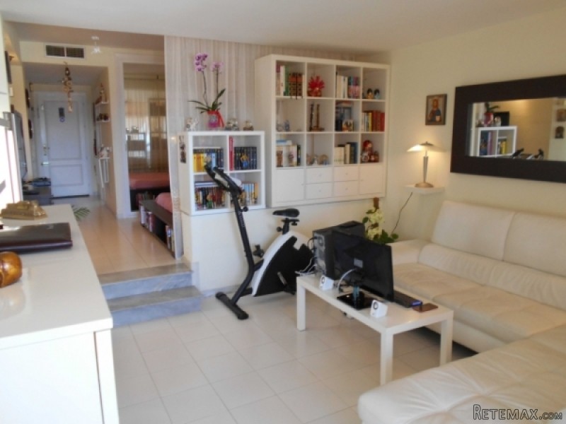 1 bed Apartment in MIRAFLORES - 2
